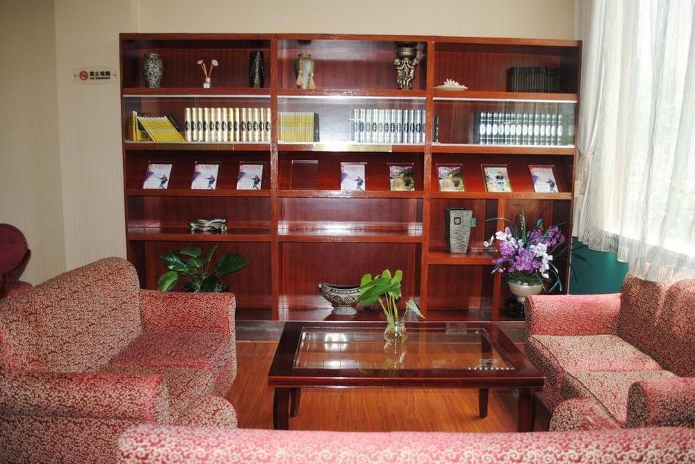 Hanting Express Shanghai Middle Sichuan Road Экстерьер фото