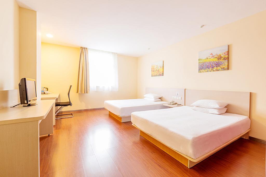 Hanting Express Shanghai Middle Sichuan Road Экстерьер фото